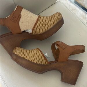 Brown Woven Platform Sandals